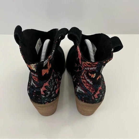 TOMS Constance Western Embroidered Bootie in Black NEW - Picture 9 of 15